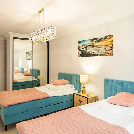 Mazowiecka Park By Jantar コウォブジェク